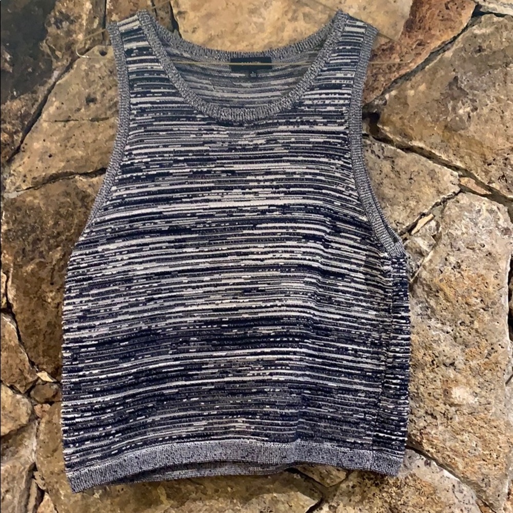 Babaton tank